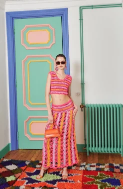 Celia B Tops><noscript><img width=