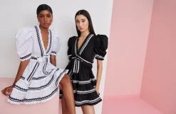 Celia B Dresses><noscript><img width=