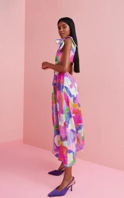 Celia B Dresses><noscript><img width=